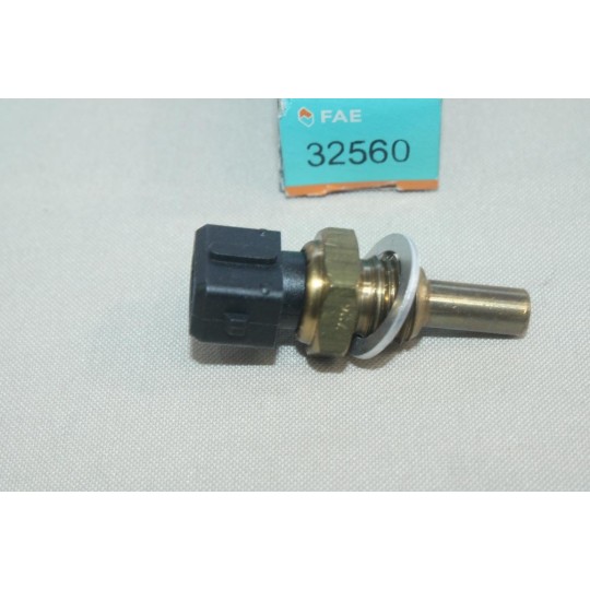 Sonde de temperature liquide de refroidissement FAE 32560 pour BMW serie 3 5 7 8 E23 E31 E32 E34 E36 E38 E65 E66 E67 