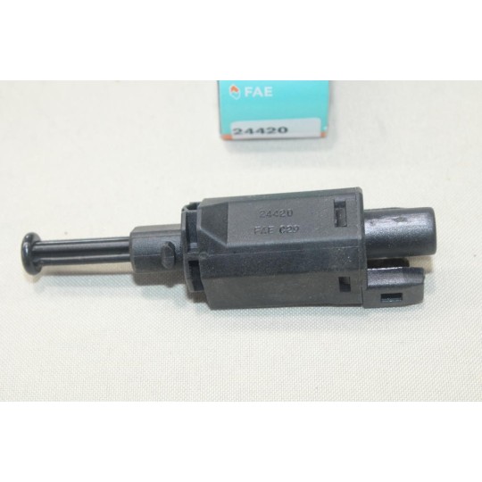 Contacteur pedale de frein feux stop FAE 24420 pour audi A3 TT ford galaxy 1 seat cordoba 1 toledo 1 2 I II ibiza 2 II inca 