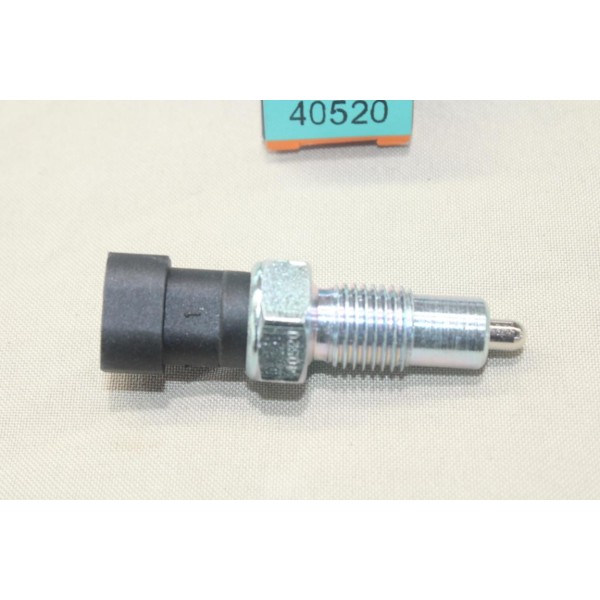 Contacteur feu de recul FAE 40520 pour alfa romeo 145 146 147 155 156 GT GTV spider mito fiat tempra tipo fiorino 2 II uno 