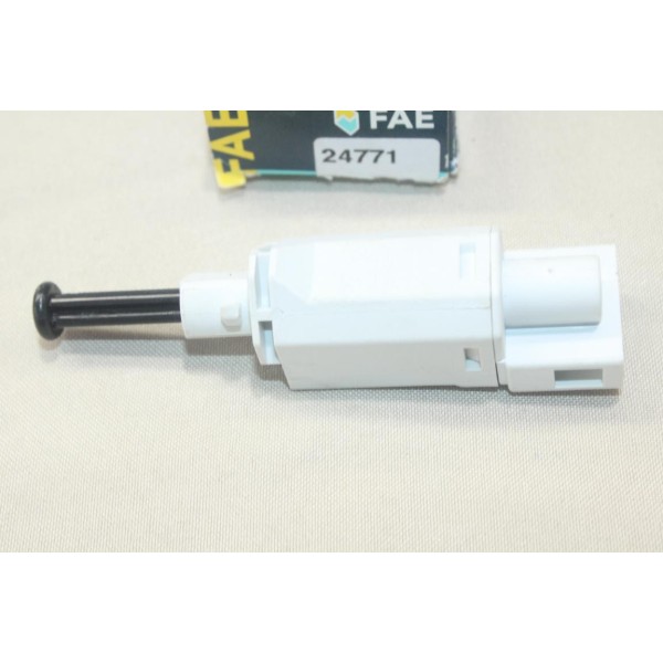 Capteur position pedale embrayage FAE 24771 audi TT volkswagen golf 4 IV new beetle bora 