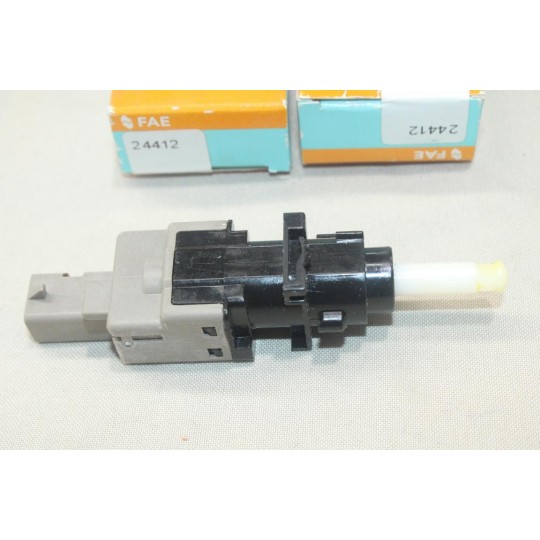 Contacteur pedale de frein feux stop FAE 24412 pour alfa romeo 147 156 159 GT brera spider citroen jumper fiat ducato punto 2 