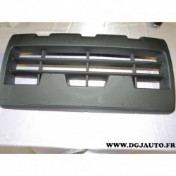 Grille centrale de parechocs pare chocs avant 735392567 pour fiat panda 2 partir 2003