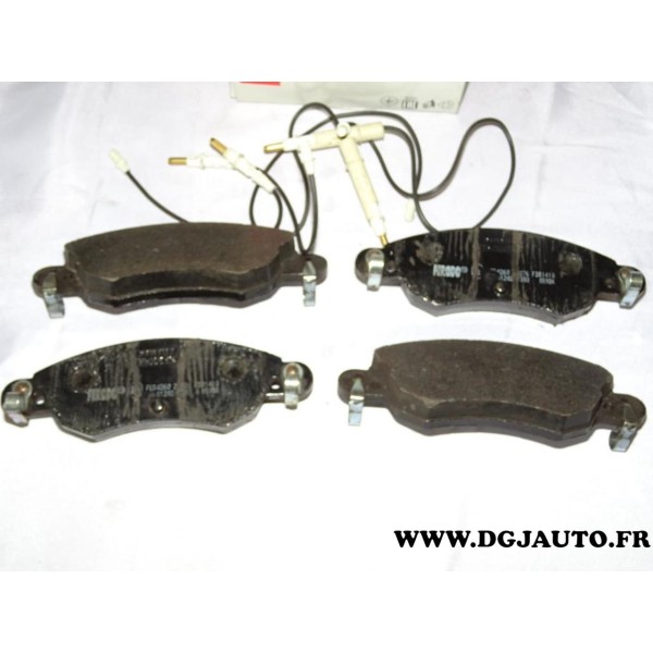 Jeux 4 plaquettes de frein avant montage bosch FDB1410 pour citroen C5 partir 2001