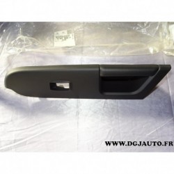 Revetement panneau porte arriere gauche support bouton leve vitre 1608328880 pour peugeot 4008 citroen C4 aircross