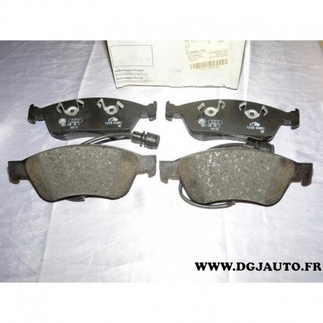 Jeux 4 plaquettes de frein avant montage teves 4D0698151AB pour audi A8 S8 de 1999 à 2003