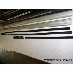 Paire barre de toit aluminium avec bouchons (juste les barres) 150cm de long thule 863