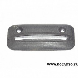 Contour revetement plastique interieur 90047724 pour opel à identifier ???