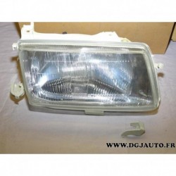 Phare projecteur avant droit valeo ATTENTION 1 PATTE CASSE FOURNI 90487453 pour opel astra F (sans réclamation)