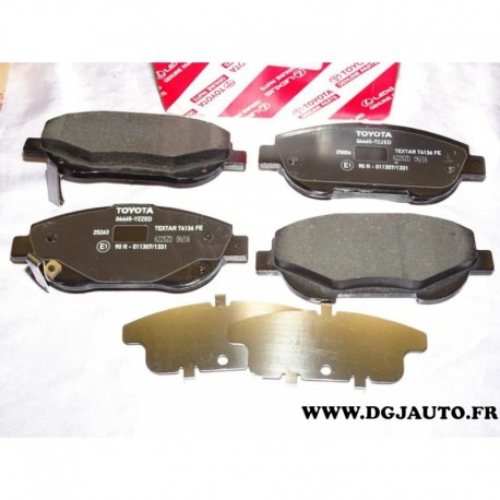 Jeux 4 plaquettes de frein avant montage bosch 04465YZZED pour toyota avensis dont verso partir de 2009