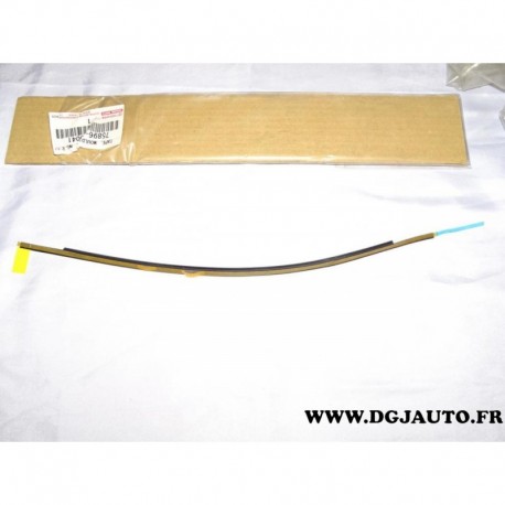 Joint moulure extension aile gauche 7589660041 pour toyota landcruiser de 2003 à 2009