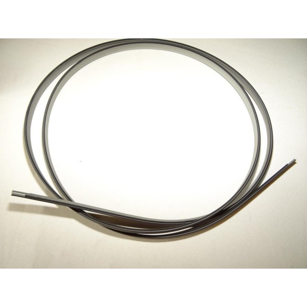 Baguette mouloure enjoliveur gouttiere toit droite 24437183 pour opel vectra C hayon