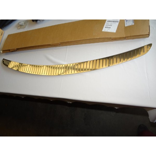 Baguette moulure chrome seuil chargement hayon coffre 13317392 pour opel insignia break partir 2009
