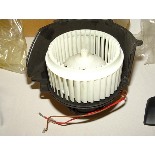 Pulseur air ventilateur chauffage 1845058 pour opel astra G dont cabriolet (plastique fendu)