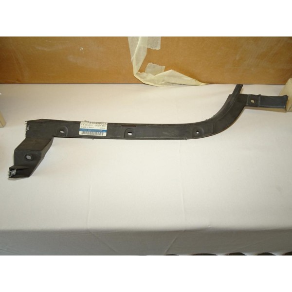 Glissiere guidage patte fixation parechocs arriere droit 90458933 pour opel omega B break