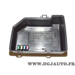 Cache recouvrement boitier fusible relais 93195745 pour opel agila B essence partir de 2008