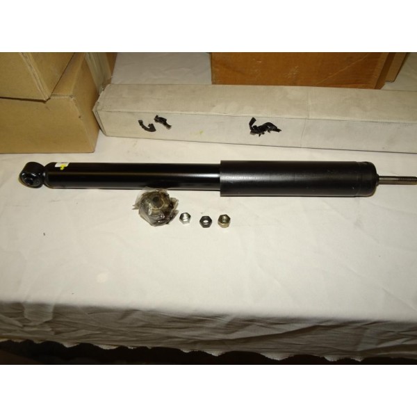 Amortisseur suspension arriere TOUT SEUL 72118266 pour opel ascona C kadett E