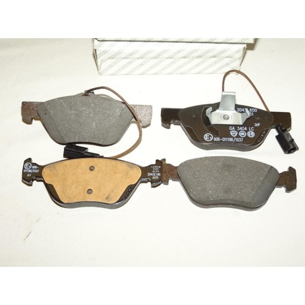 Jeux 4 plaquettes de frein avant montage teves 77365938 pour alfa romeo 166 lancia kappa