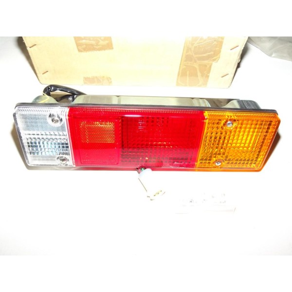 Feu lanterne arriere droit MB912684 pour mitsubishi L200 triton sportero partir de 2001