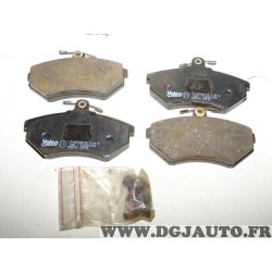 Jeux 4 plaquettes de frein avant montage TRW 598004 pour audi 80 90 coupé