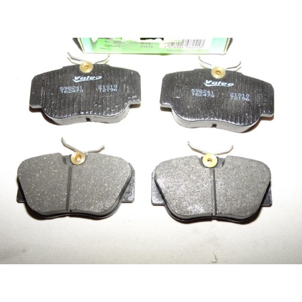 Jeux 4 plaquettes de frein avant montage TRW 598241 pour mercedes 190 W201