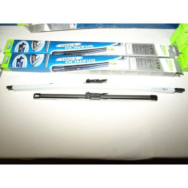 Paire balais essuie glace 600mm + 400mm souple silencio xtrm valeo VM372 574472 pour BMW E92 E93 serie 3 dont M3 partir de 10/20