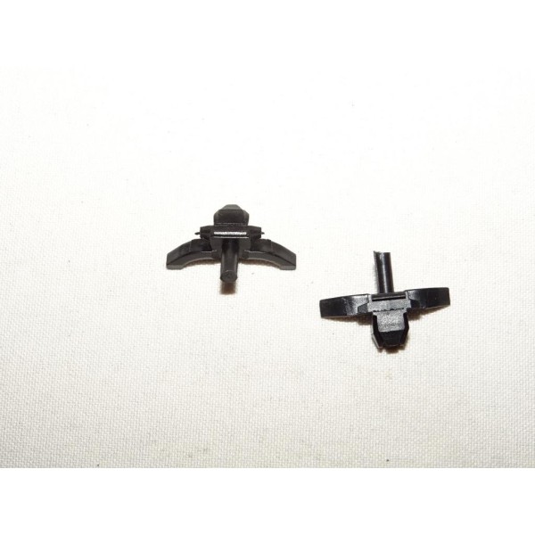 Lot 2 agrafes attache clips fixation baguette moulure 1342150 pour volvo 740 partir de 1985 760 partir de 1982