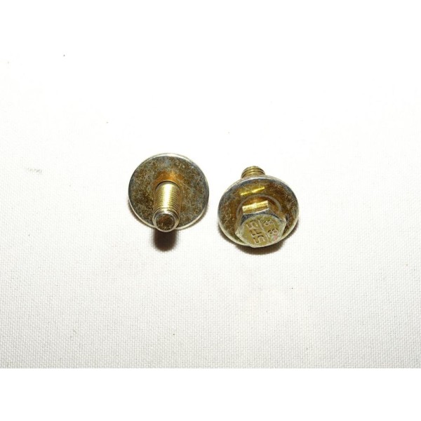 1 Vis fixation usage divers avec rondelle 8.8 945133 pour volvo penta