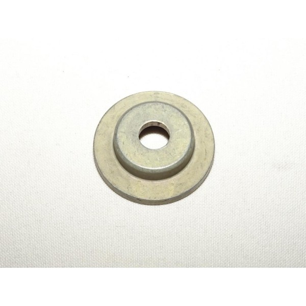 Rondelle entretoise fixation retroviseur 1358191 pour volvo 760