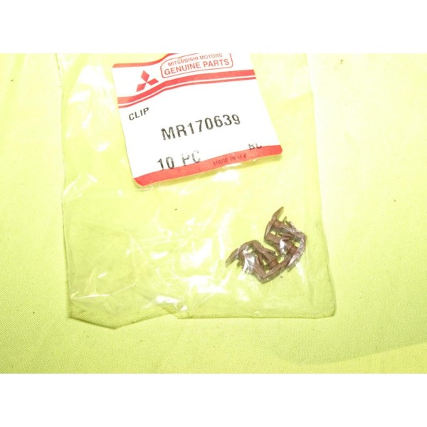 Lot 4 agrafes attache fixation joint de capot moteur MR170639 pour mitsubishi carisma space star