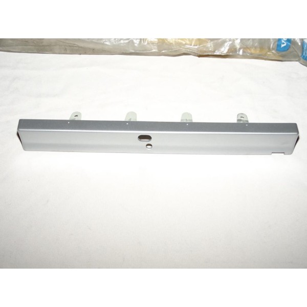 Baguette moulure inferieur grise phare projecteur avant droit 1321614 pour volvo 740 760