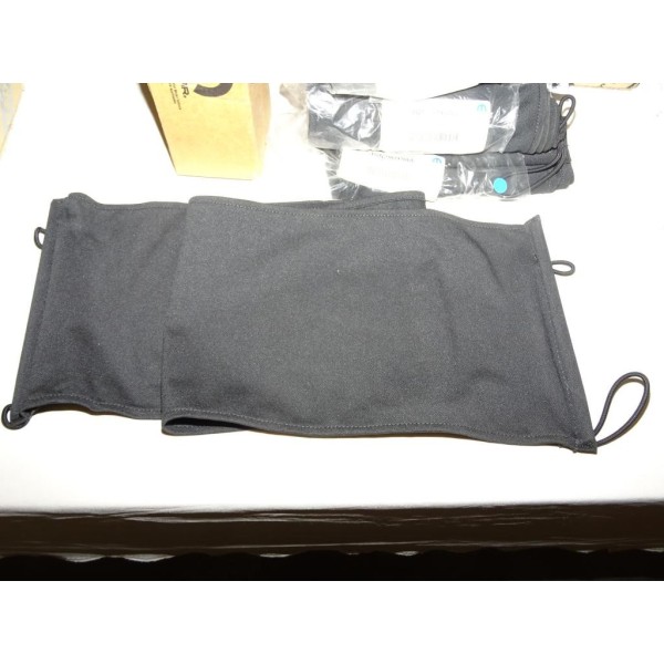 1 Bache couvercle enroulable plage arriere de coffre compartiment chargement 1GN29DX9AA pour dodge journey fiat freemont partir 