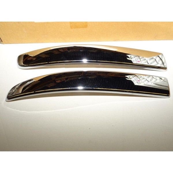 Paire baguettes chrome moulure angle parechocs pare-chocs avant 50901686 pour fiat 500 500C