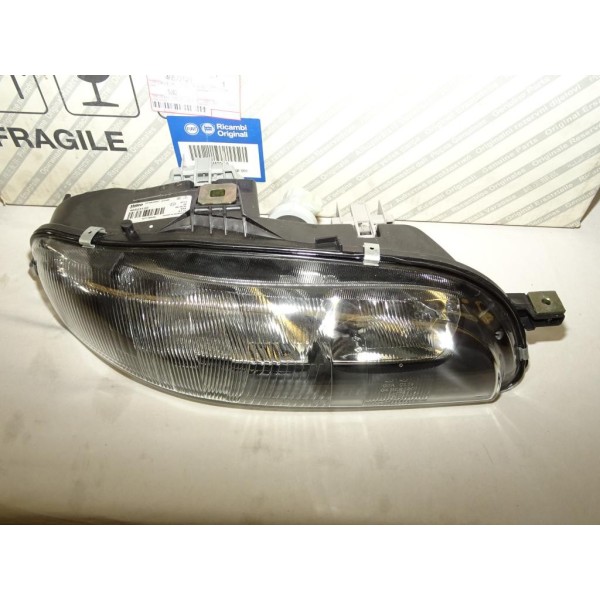 Phare projecteur avant droit type valeo 46523120 pour fiat brava bravo de 1995 à 1998