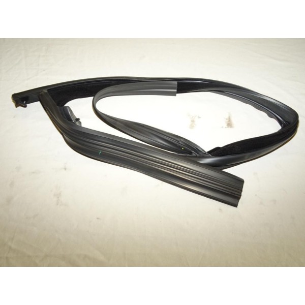 Joint superieur porte portiere avant droite 50509898 pour alfa romeo giulietta sans kit chrome partir de 2010