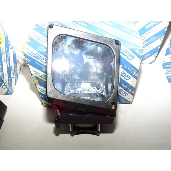 Phare antibrouillard avant gauche 7762887 pour fiat tempra de 1989 à 1996