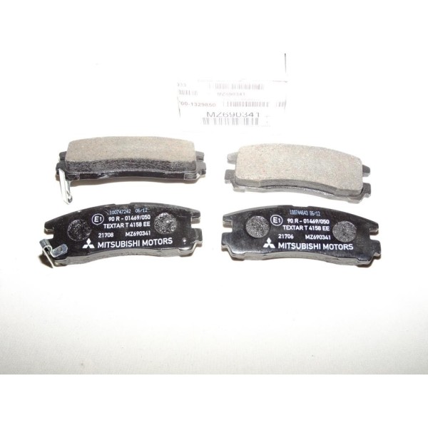 Jeux 4 plaquettes de frein arriere montage akebono MZ690341 pour mitsubishi lancer 5 6 7 V VI VII space wagon 3 III