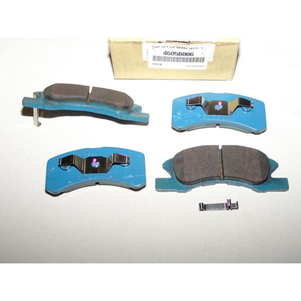 Jeux 4 plaquettes de frein avant montage akebono 4605B006 pour mitsubishi space star mirage daihatsu cuore trevis