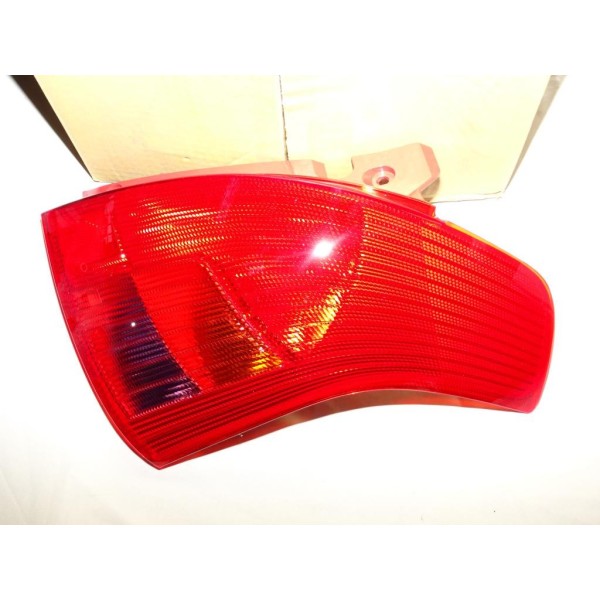 Feu lanterne arriere droit 3565063J00 pour suzuki swift 3 III partir de 2005