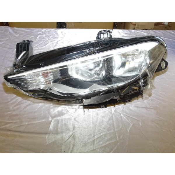 Phare projecteur avant gauche 51984488 pour fiat tipo 2 II partir de 2015