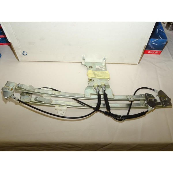 Mecanisme de leve vitre electrique avant droit 01.2418 pour citroen xsara picasso