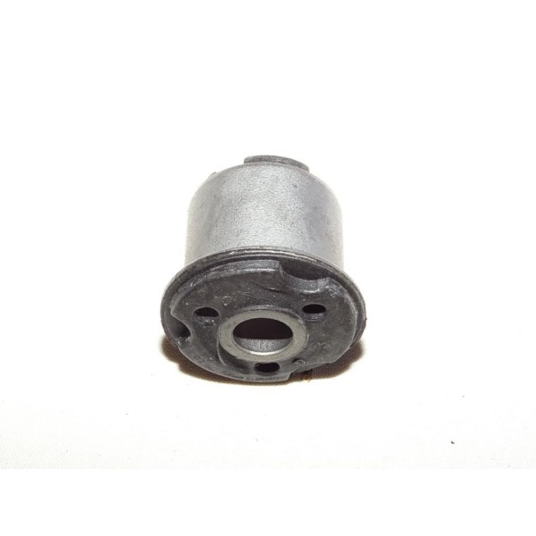 Silent bloc de triangle bras suspension 720212 pour peugeot 405 dont break