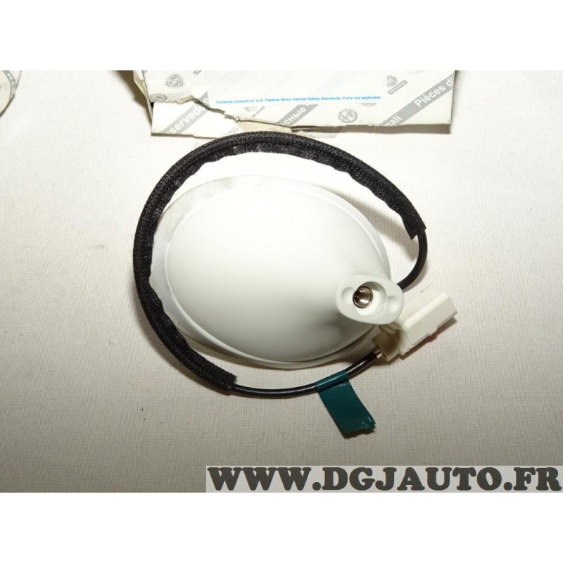 https://www.dgjauto.fr/72057-thickbox_default/support-base-antenne-radio-autoradio-51932473-pour-fiat-500-de-2012-a-2015.jpg