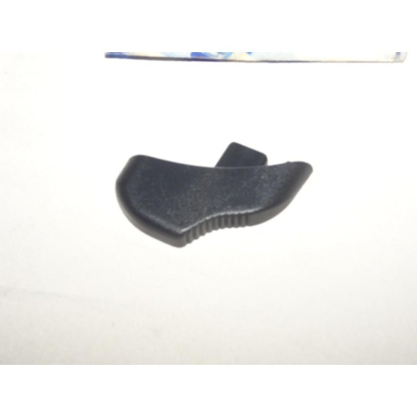 Poignée basculement banquette siege arriere droit gris 173546650 pour fiat punto 1 de 1993 à 1999