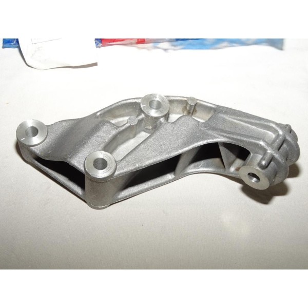 Platine support fixation boite de vitesses 7737417 pour fiat punto 1 lancia Y ypsilon