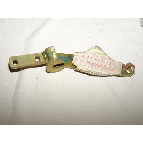 Platine etrier fixation support moteur 5945347 pour fiat panda 1000