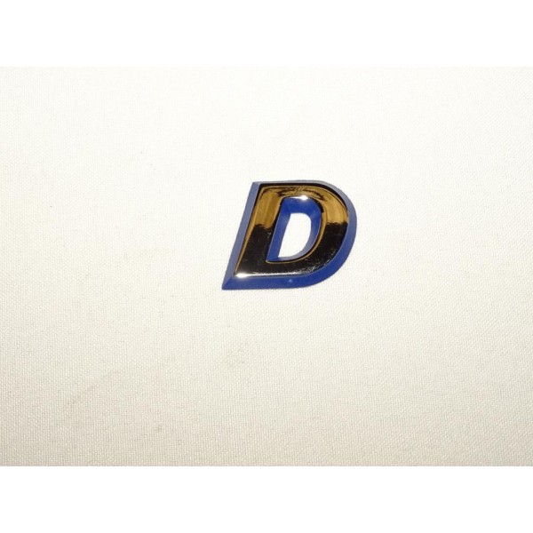 Logo motif monogramme ecuson embleme D 7795234 pour fiat punto 1 D diesel de 1993 à 1997 