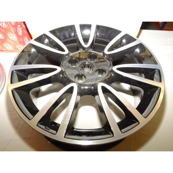 Jante alliage 7x17 ET31 17 " 17 pouces modele expo 735569392 50901647 pour fiat bravo 2 II de 2010 à 2014