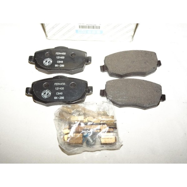 Jeux 4 plaquettes de frein avant montage lucas 77362360 pour lancia ypsilon de 2003 à 2009