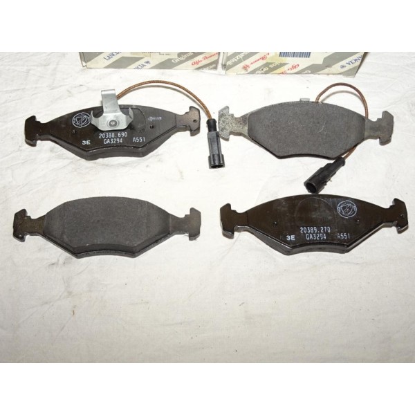 Jeux 4 plaquettes de frein avant montage teves 77362310 pour fiat palio siena