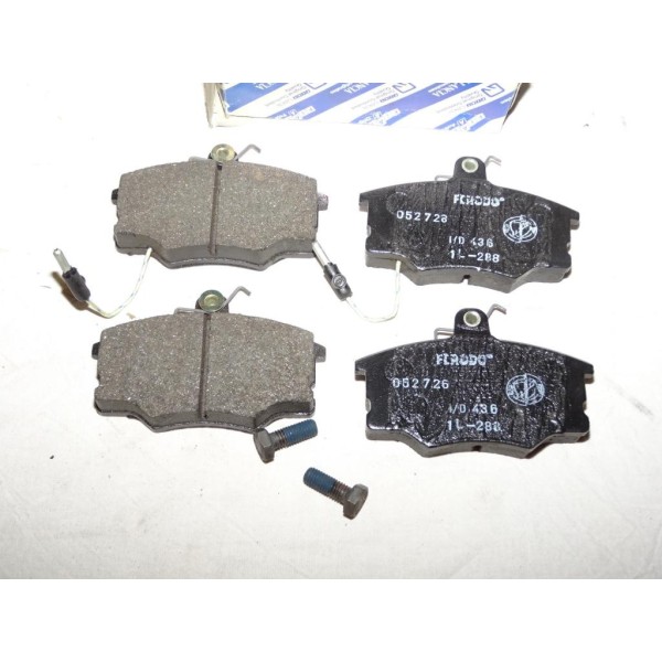 Jeux 4 plaquettes de frein avant montage girling  5892580 pour fiat argenta punto ritmo tempra uno alfa romeo 145 146 lancia del